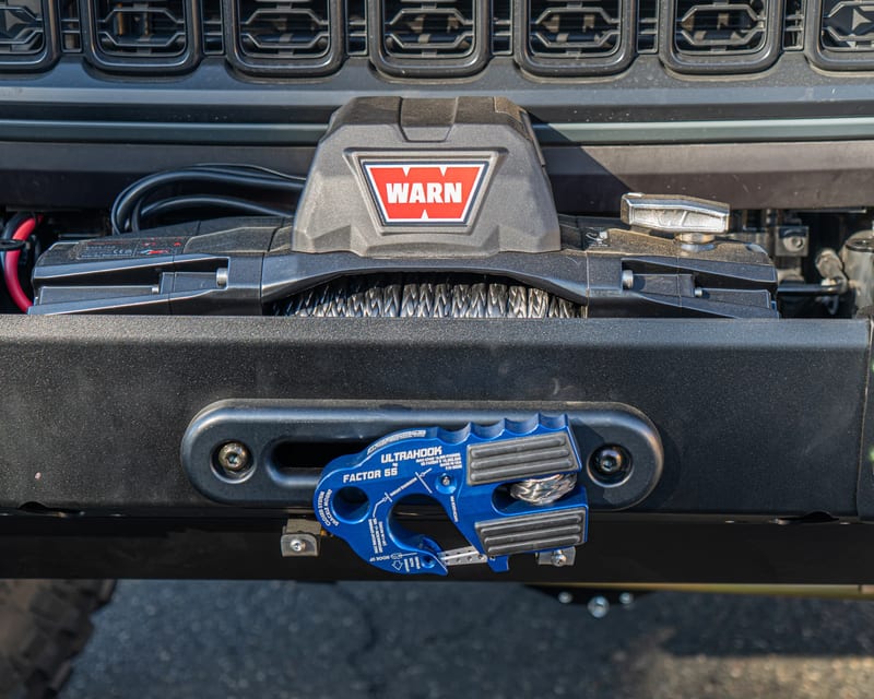 Bumpers, winches & fenders